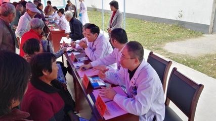 專家團隊進村居，健康守護零距離